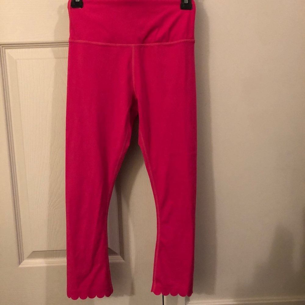 Kate Spade Pink Scalloped Leggings